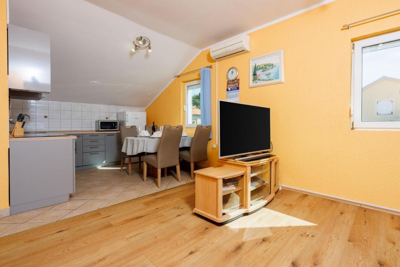 Apartment Davor 드라말리 외부 사진